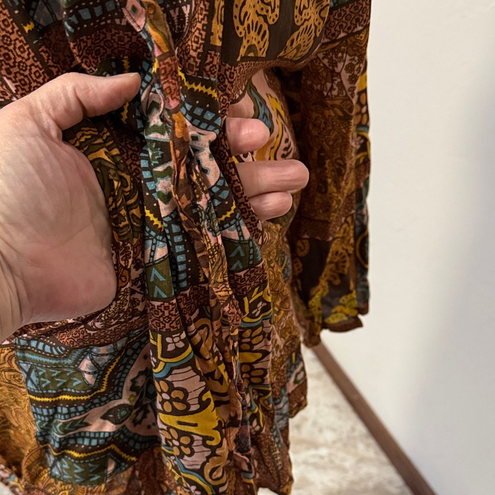EARTHBOUND Multicolor Patterned Tunic - Picture 4 of 12